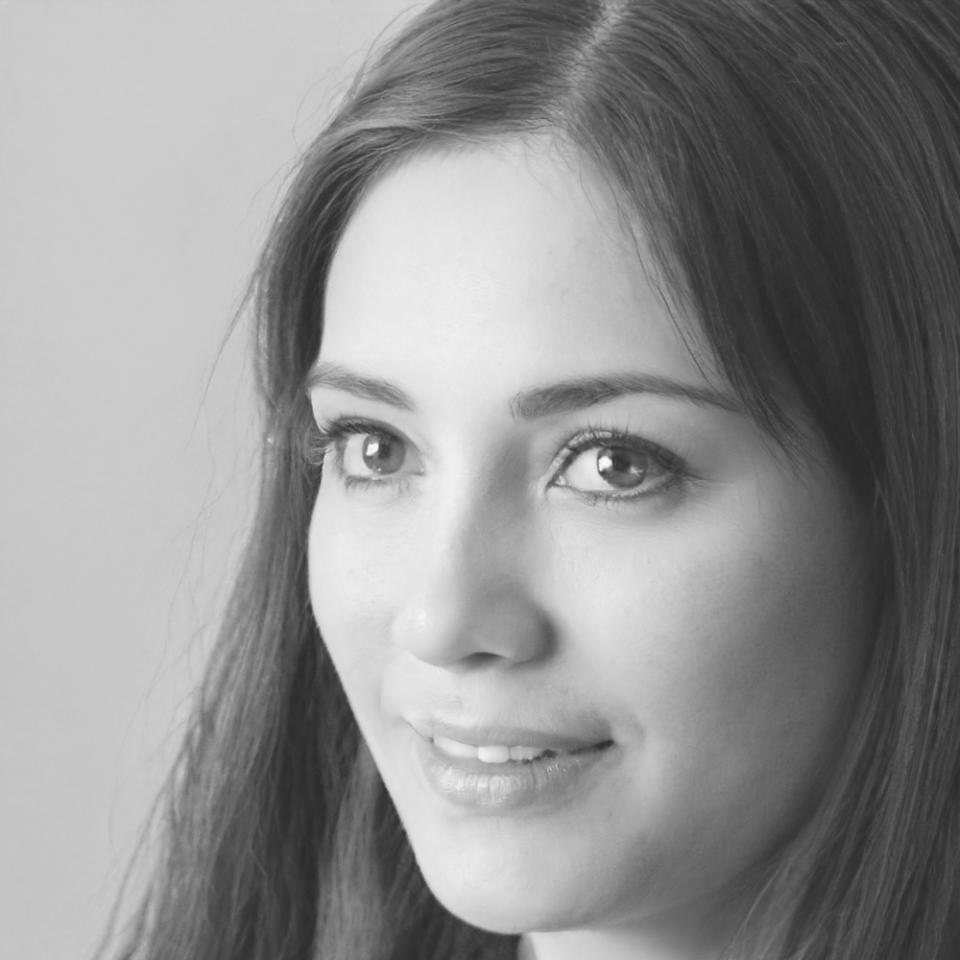 Elena Ravencroft, Senior Investment Education Specialist